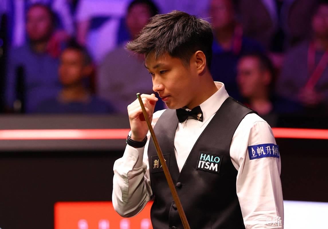 赵心童以4-1击败宾汉姆 挺进斯诺克英国公开赛32强